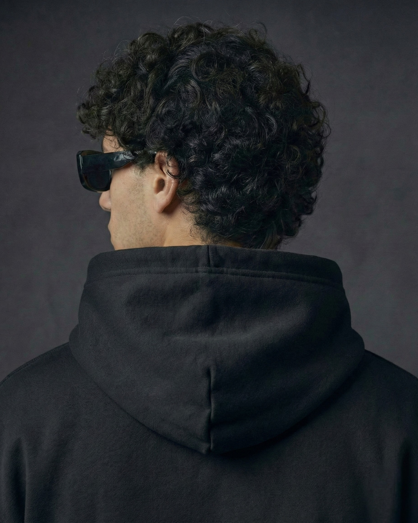 Essential Oversized Hoodie - Black - Modaest