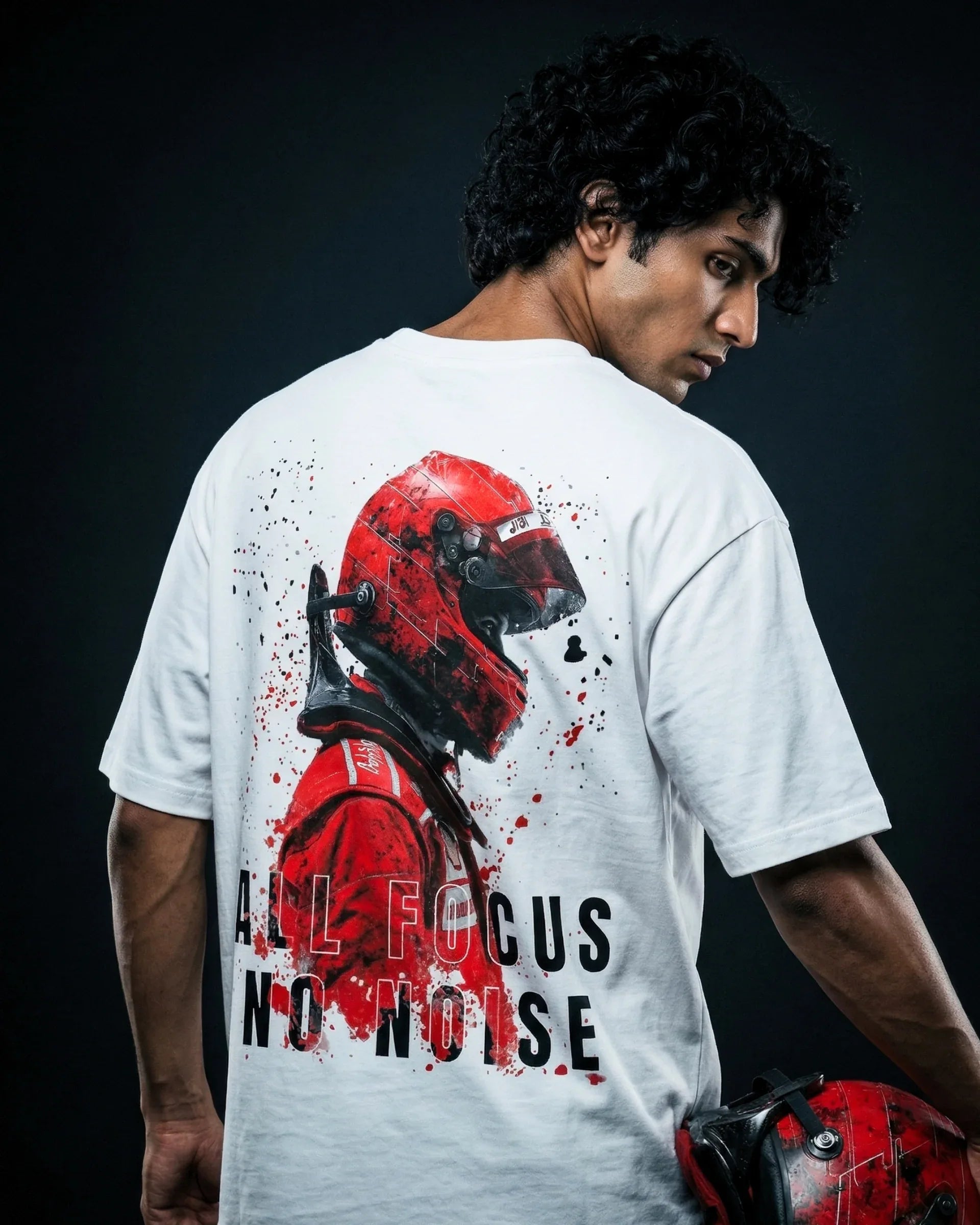 Modaest Focus Mode oversized T-shirt with bold graphic design on the front, relaxed fit cotton casual top.