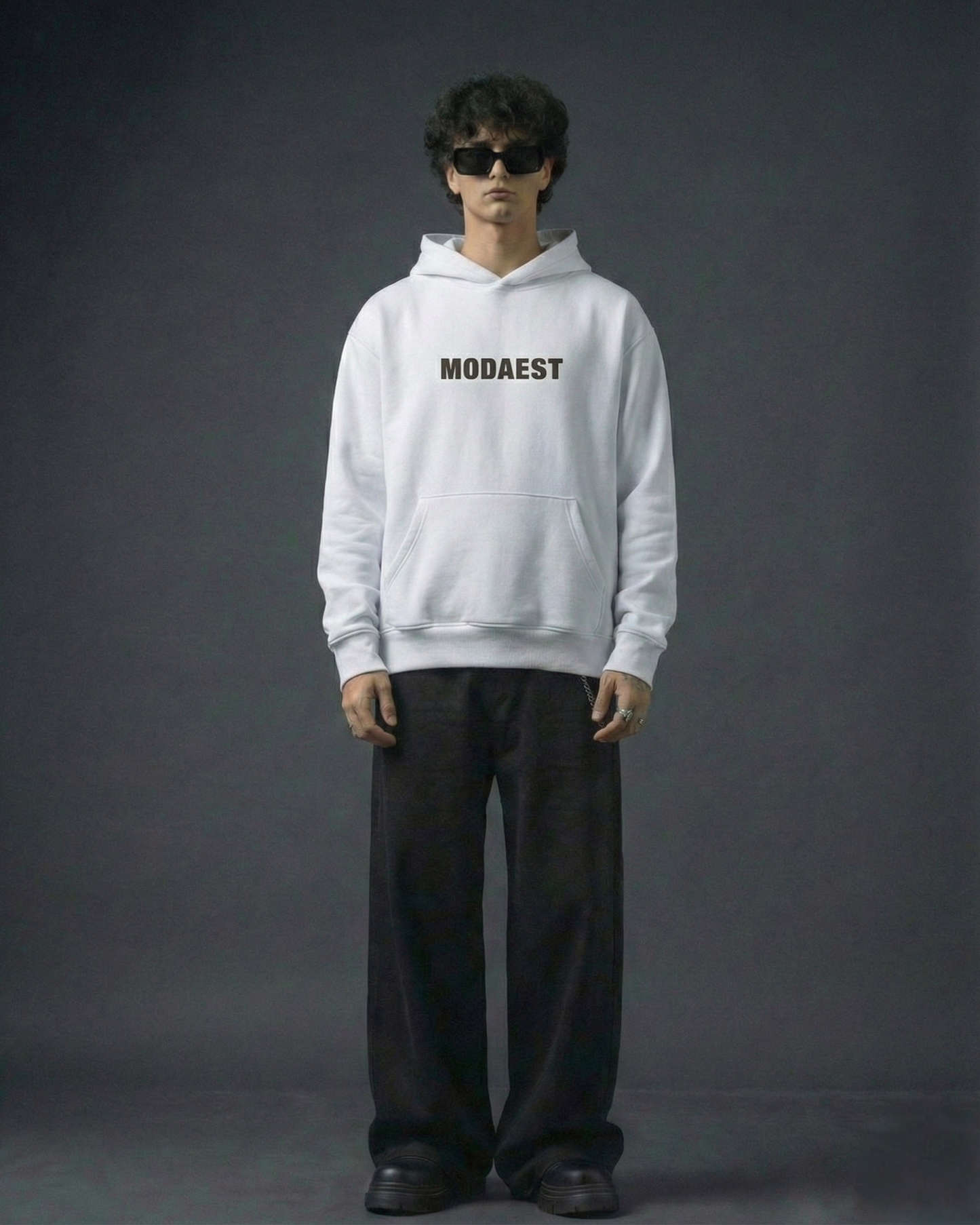 Essential Oversized Hoodie - White - Modaest