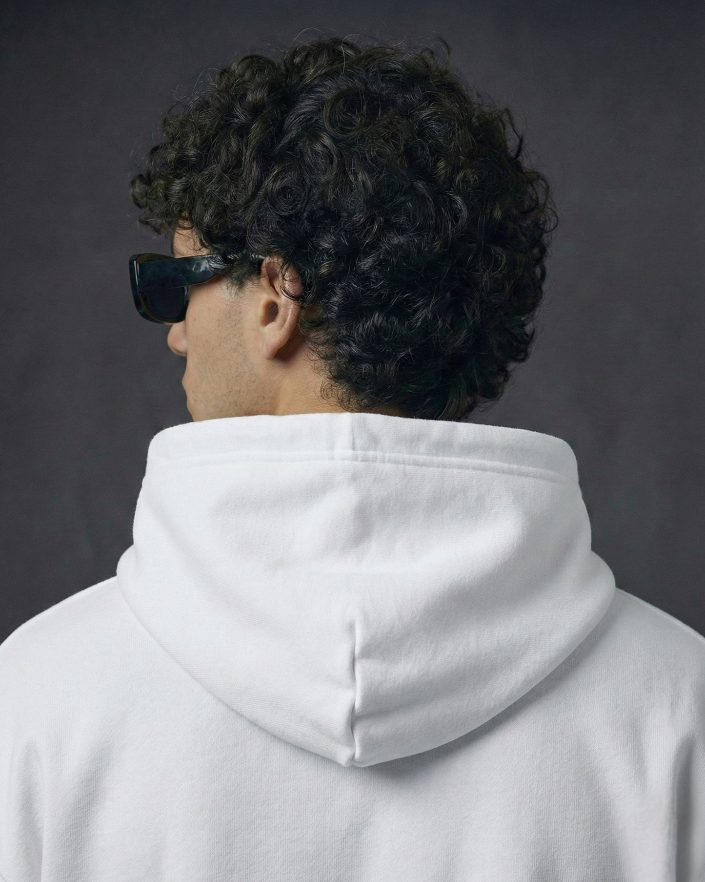 Essential Oversized Hoodie - White - Modaest